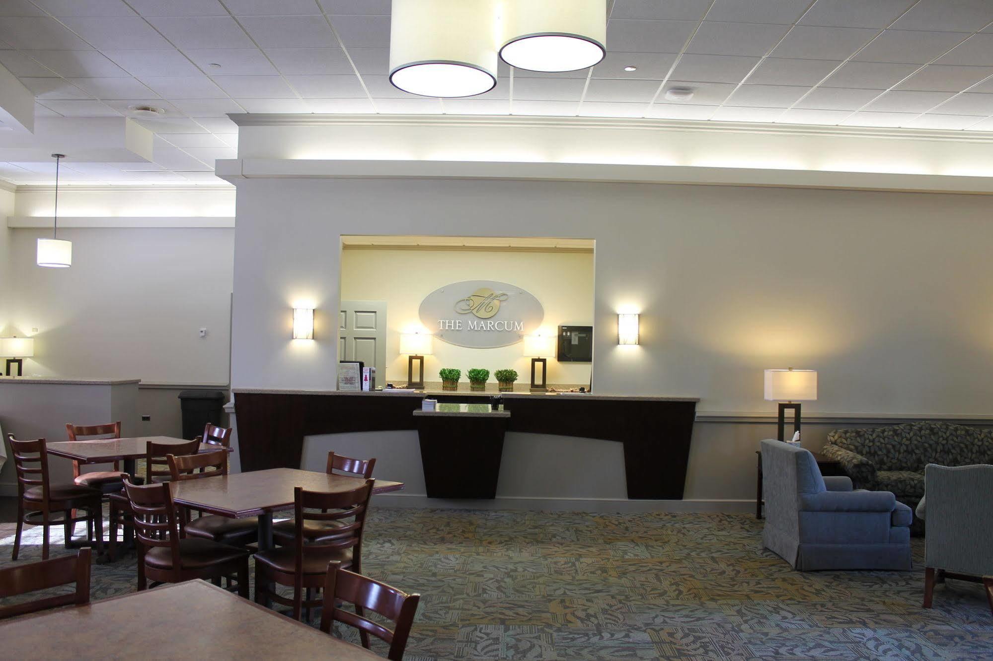 The Marcum Hotel & Conference Center Oxford Exterior photo